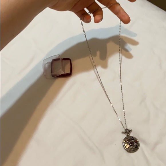 Authentic Necklace With tulip detail - Picture 3 of 3